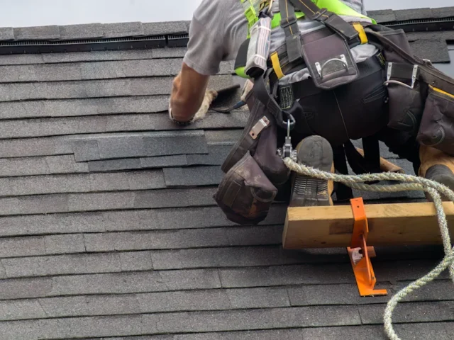 roof repair cost